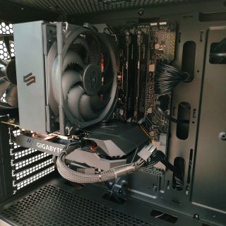 Repasované bussines řady počítačů a notebooků milujeme😉, to ale neznamená, že si čas od času neužijeme i herní hračky.⚽️🏆🎮...